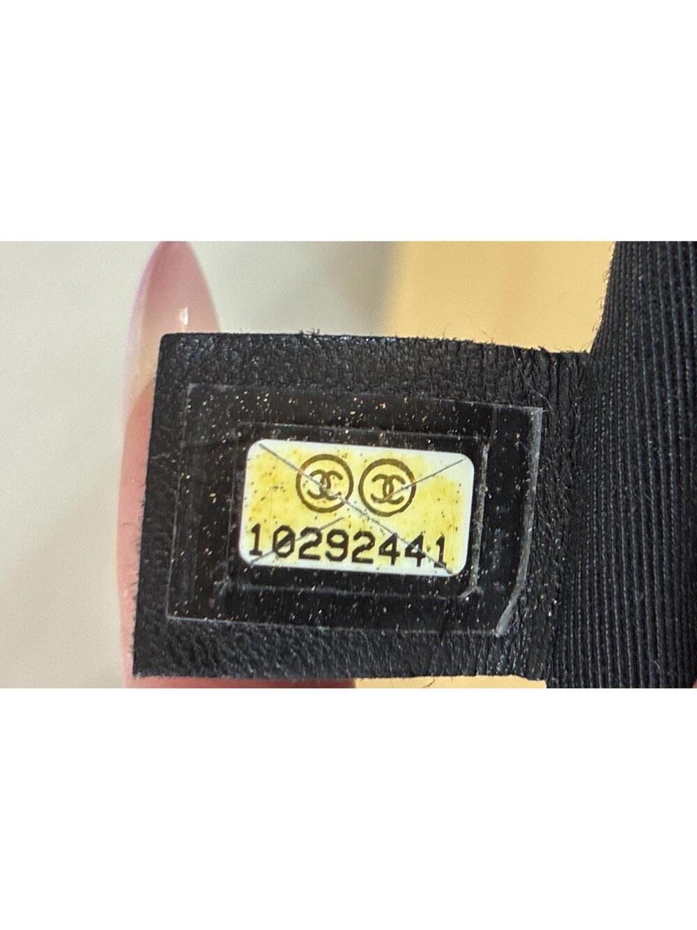 Chanel Timeless Cc Chain Shoulder Bag #275647C27B - Picture 7 of 7